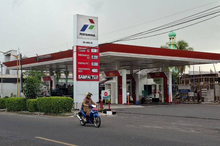 Modus Isi Berulang Tanpa Barcode, 3 Pelaku Penyelewengan Pertalite di Pelalawan Ditangkap