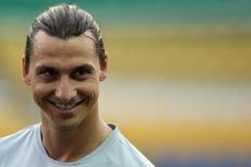 Ibrahimovic Bisa Tinggalkan PSG, asal...