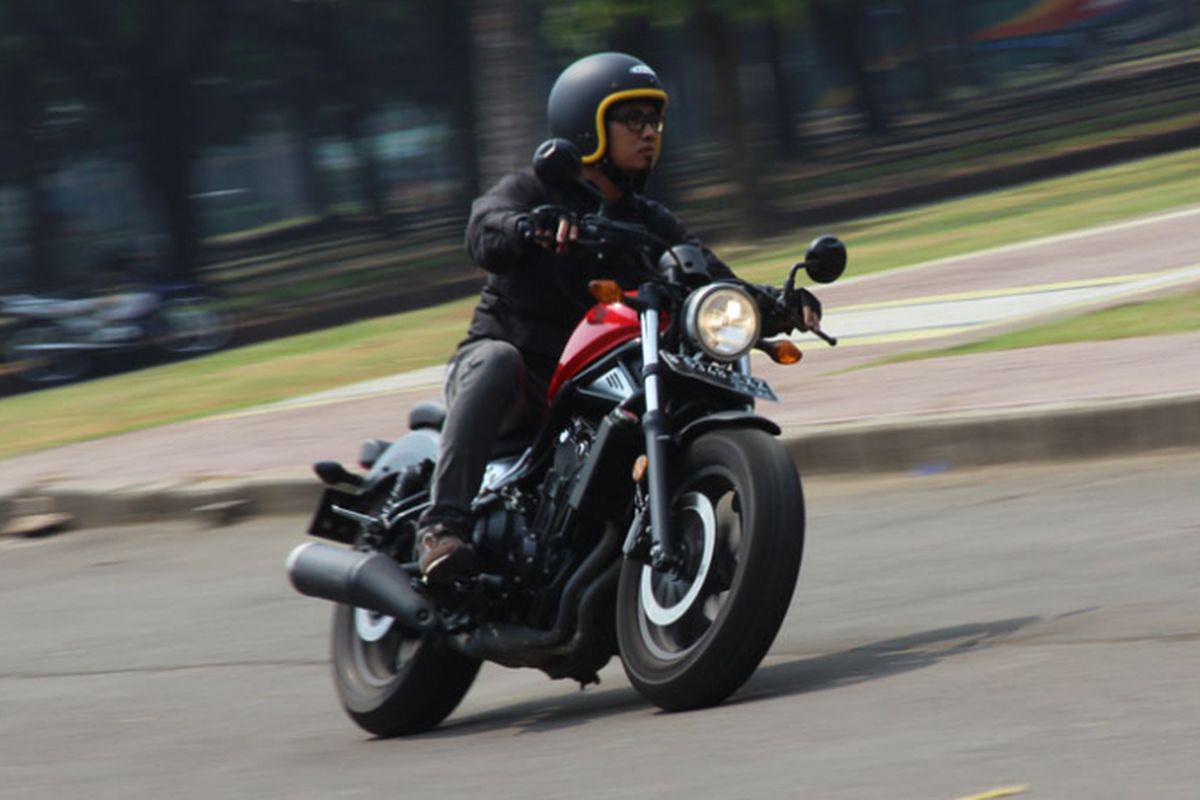 Test ride Honda CMX500 Rebel