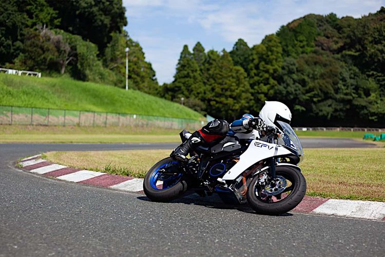 Motor mini Yamaha E-FV tampil di Japan Mobility Show 2023
