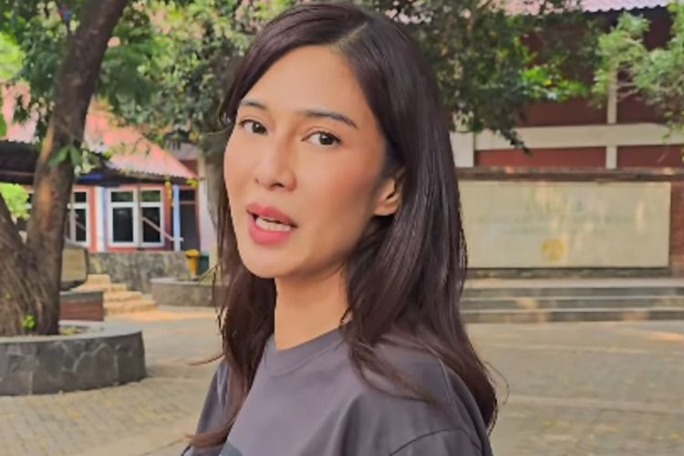 Pernah Setahun Kuliah di FH UI, Dian Sastro Kenang Ikut UMPTN Lagi untuk Masuk FIB UI