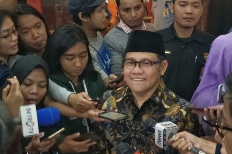 Ketua Umum Partai Kebangkitan Bangsa (PKB) Muhaimin Iskandar atau akrab disapa Cak Imin, saat ditemui di Kompleks Parlemen, Senayan, Jakarta, Kamis (12/7/2018). 