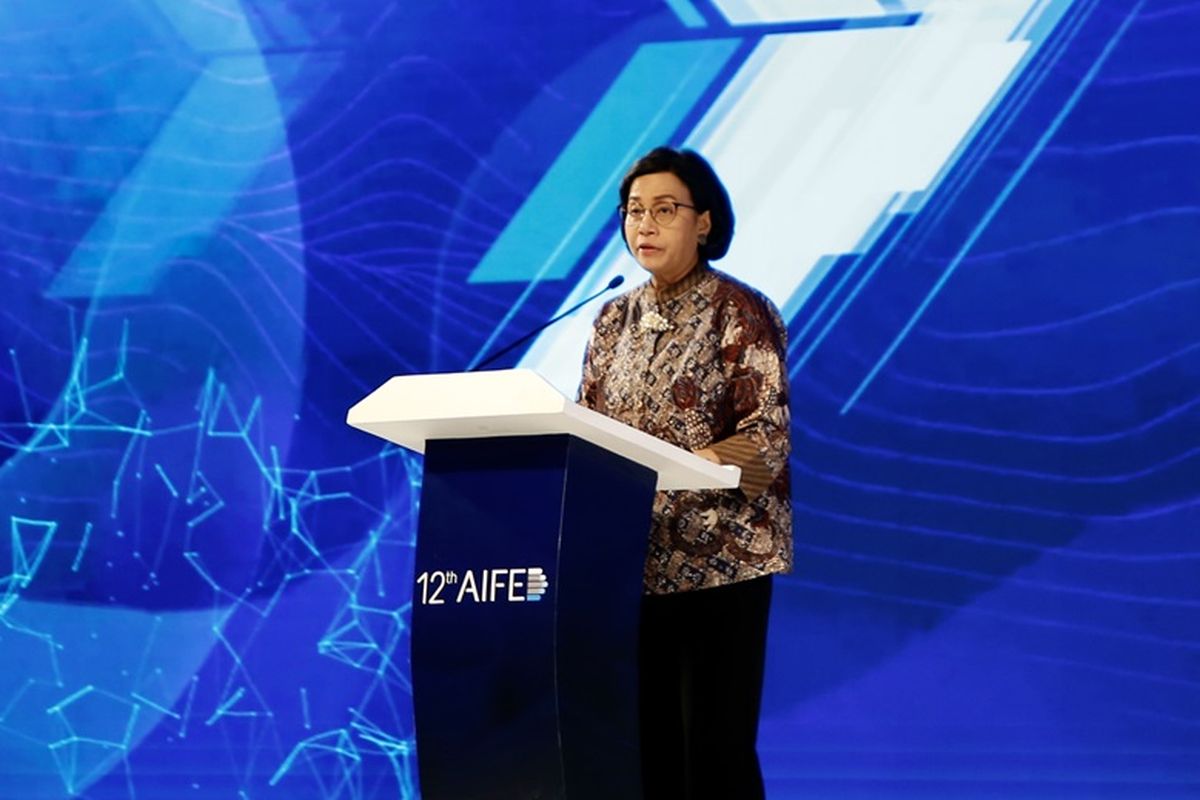 Menteri Keuangan (Menkeu) Sri Mulyani dalam pembukaan seminar internasional Annual International Forum on Economic Development and Public Policy (AIFED) ke-12, di Nusa Dua, Bali, yang dihelat mulai Rabu (6/12/2023) sampai Kamis (7/12/2023).
