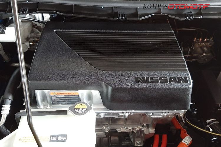 Motor listrik Nissan Leaf