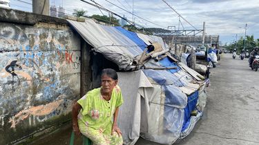 Nasib Miris Warga Jalan Bakti: Tinggal di Rumah Terpal, Anak-anak Tak Sekolah
