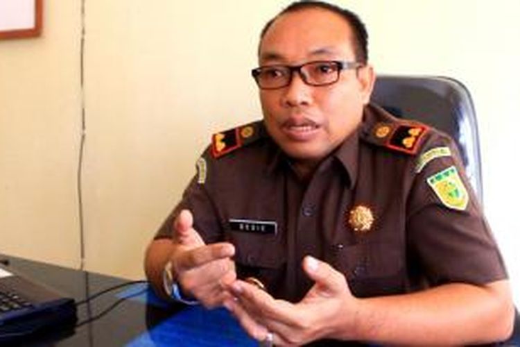 Kepala Kejaksaan Negeri Cirebon, Dedie Tri Hariyadi 
