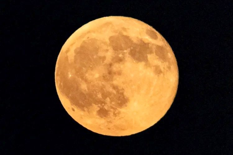 Harvest Moon Bukan Pertanda Gempa atau Erupsi, tetapi Waspadai Potensi Rob
