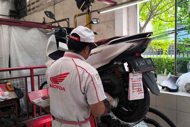 Bukan Cuma Oli, Harga Cover Body Motor Naik hingga 20 Persen