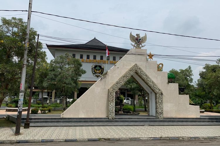 Gedung DPRD Kabupaten Madiun, Jawa Timur