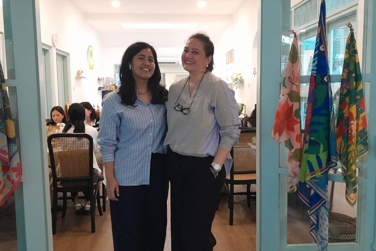 Liza Olivia dan Ratna Fedara Fatima, Owner Jajan Si Mani