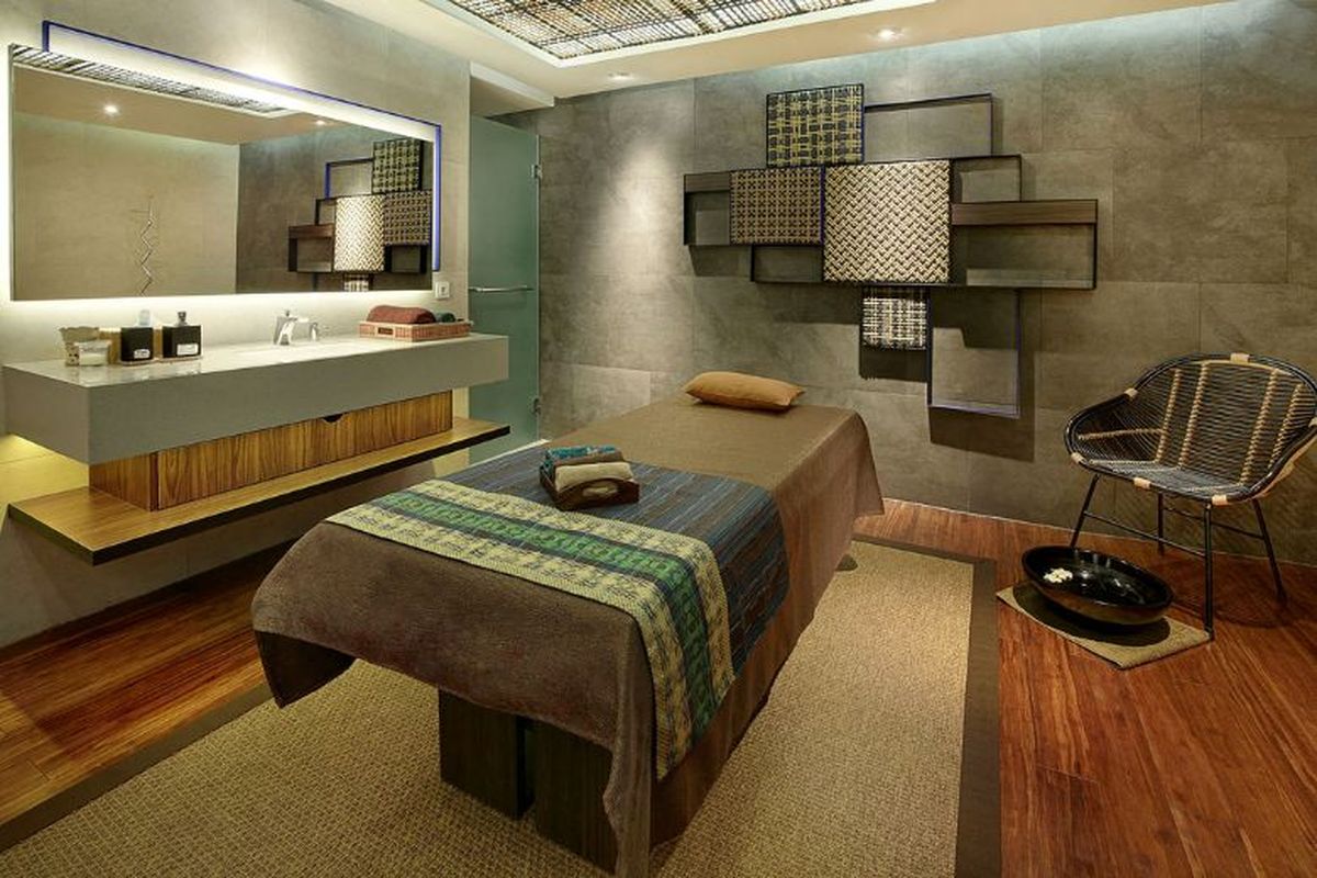 Ruang spa di Novotel Jakarta Mangga Dua Square. 