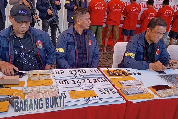 Sindikat STNK Palsu di Sulsel, Beroperasi 2 Tahun, Diedarkan hingga Papua