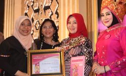 Gara-gara Berkontribusi dan Inspiratif, Atalia Kamil Sabet Penghargaan