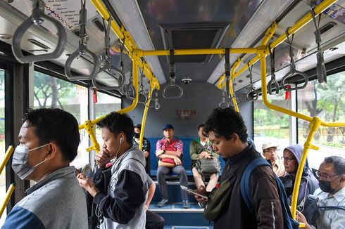 Transportasi Umum Dibatasi Selama PSBB di Jakarta, Hanya Beroperasi Sampai 18.00 WIB