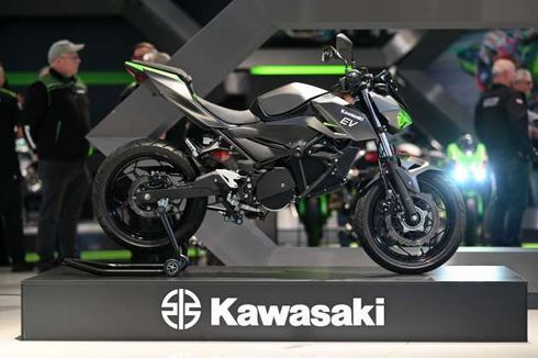 Kawasaki Pamerkan Motor Listrik EV Concept di Intermot 2022