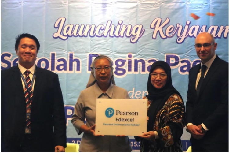 Launching dan sosialiasi kerja sama Sekolah Regina Pacis Jakarta dan Pearson Edexcel untuk kurikulum internasional di Jakarta pada 2 Desember 2023. 