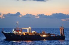 KKP Tangkap 2 Kapal Maling Ikan Asal Malaysia yang Diawaki 8 WNI