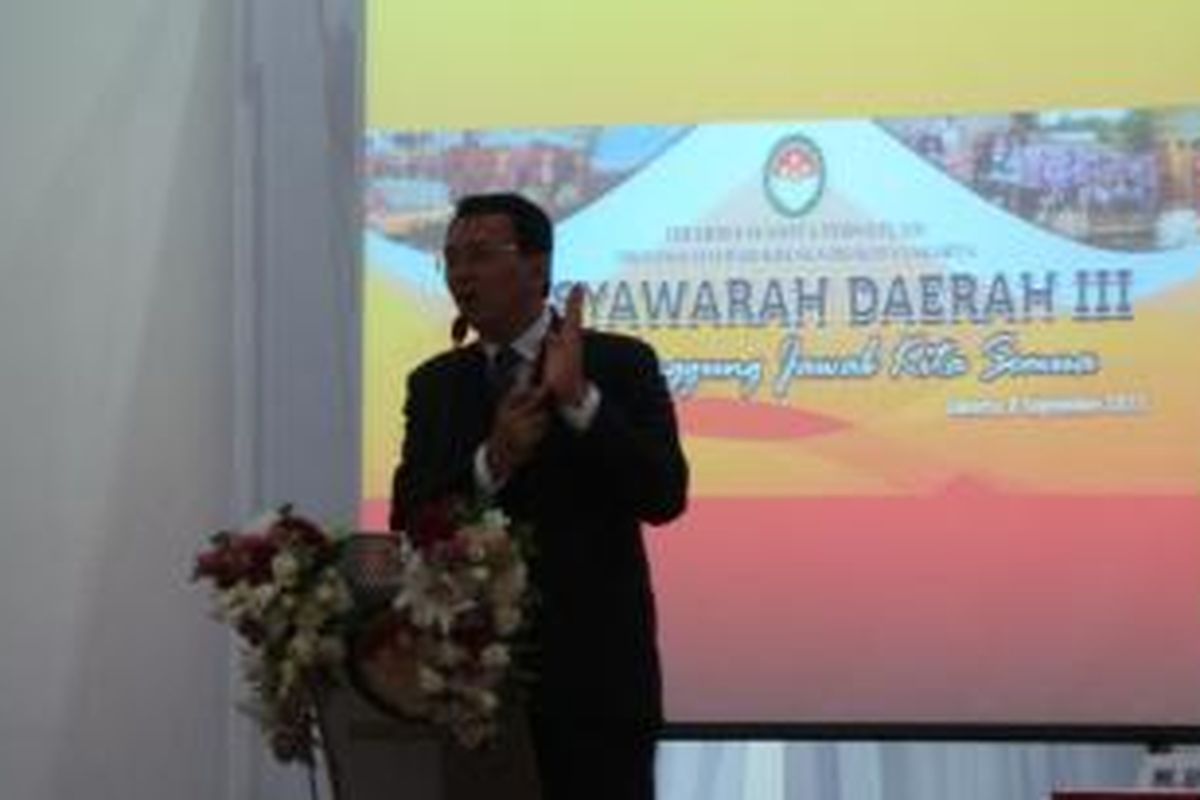 Gubernur DKI Jakarta Basuki Tjahaja Purnama saat membuka Musyawarah Daerah (Musda) III Dharma Wanita di Dinas Pelayanan Pajak, Selasa (8/9/2015). 