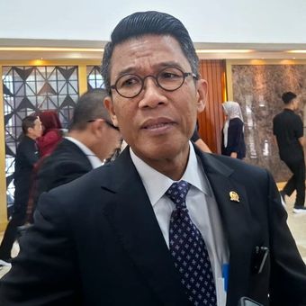 Ketua Komisi XI DPR RI Misbakhun saat ditemui di Gedung DPR RI, Selasa (10/3/2026).