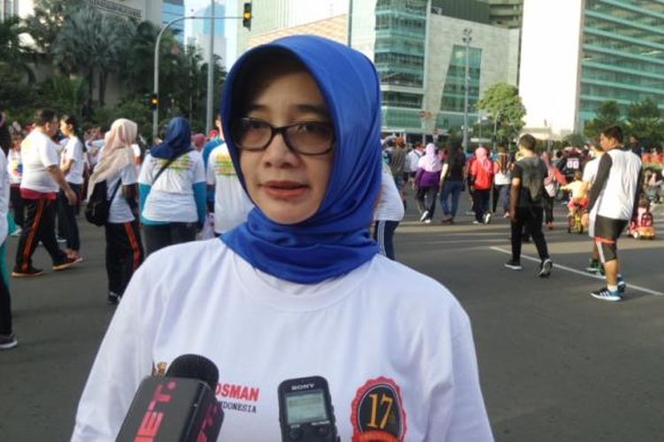 Wakil Ketua Ombudsman RI Lely Pelitasari Soebekty saat ditemui di Bundaran HI, Jakarta, Minggu (12/3/2017).