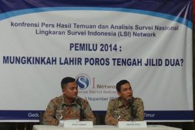 Lingkaran Survei Indonesia (LSI) menggelar jumpa pers tentang 