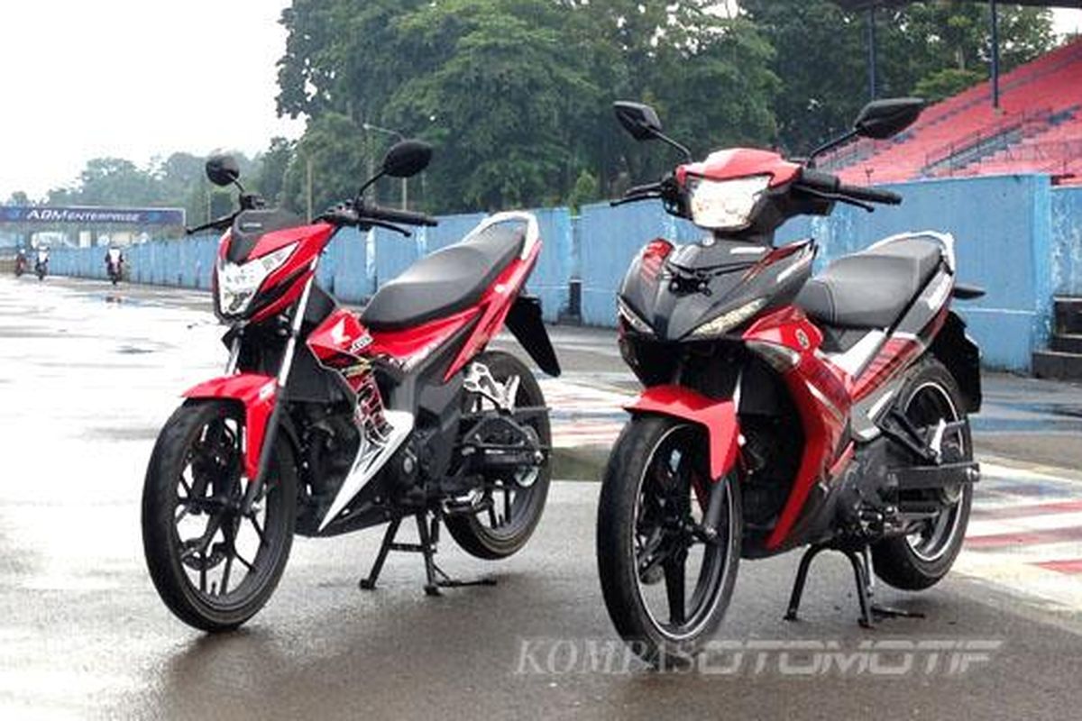 Persaingan tiga bebek sport 150 cc.