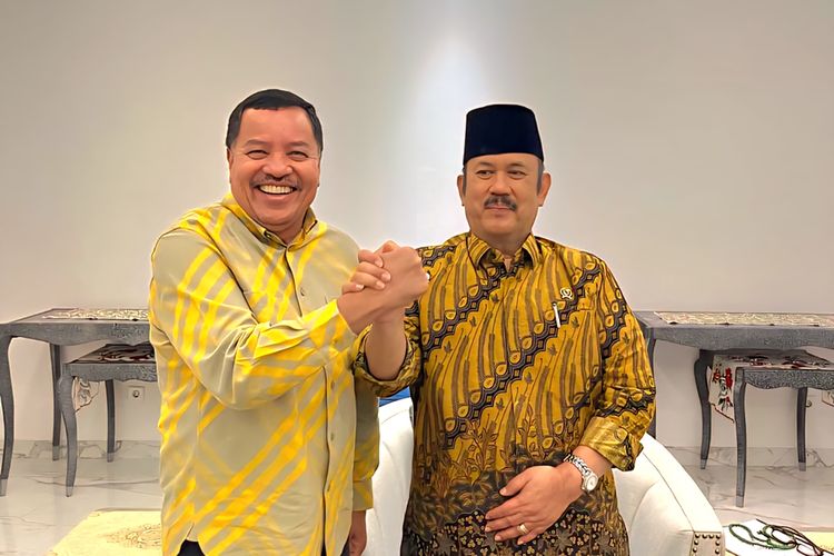 Bupati Nagan Raya Teuku Raja Keumangan (TRK) bertemu Menteri Perencanaan Pembangunan Nasional (PPN)/Kepala Badan Perencanaan Pembangunan Nasional (Bappenas) Rachmat Pambudy di Kompleks Rumah Dinas Widya Chandra, Kebayoran Baru, Jakarta Selatan. 