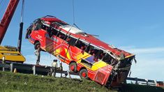 Kecelakaan Bus Halmahera di Tol Medan-Tebing Tinggi, 4 Penumpang Tewas dan 19 Luka-luka