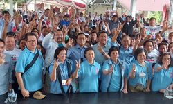 Dua Kakak Kandung Prabowo Terharu Sapa Keluarga Sigar-Maengkom dan Warga Sulut