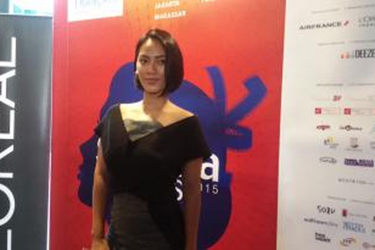 Tara Basro usai menghadiri jumpa pers Festival Sinema Perancis 2015 di IFI, Jakarta Pusat, Rabu (25/11/2015) sore.