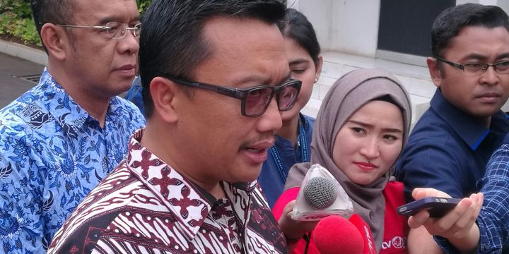 Menteri Pemuda dan Olahraga Imam Nahrawi di Kantor Wakil Presiden, Jakarta, Senin (13/11/2017)