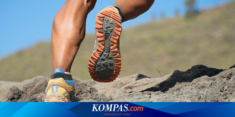 4 Kelebihan Sepatu Memory Foam untuk Kesehatan dan Kenyamanan Kaki