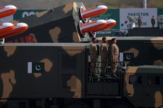China Jual Sistem Pelacak untuk Program Senjata Nuklir Pakistan