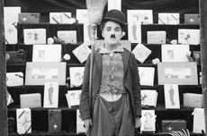 Sahabat Lama Ungkap Masa Kecil Charlie Chaplin Mengerikan, Kenapa?