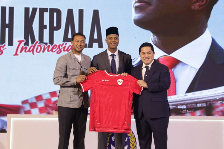 Bocoran soal Pelatih Lokal yang Bakal Gabung Staf Kluivert di Timnas Indonesia