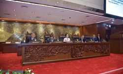 DPR RI Terima Hasil Pemeriksaan BPK Semester I-2025, Puan: Bisa Jadi Bahan Masukan untuk Dewan