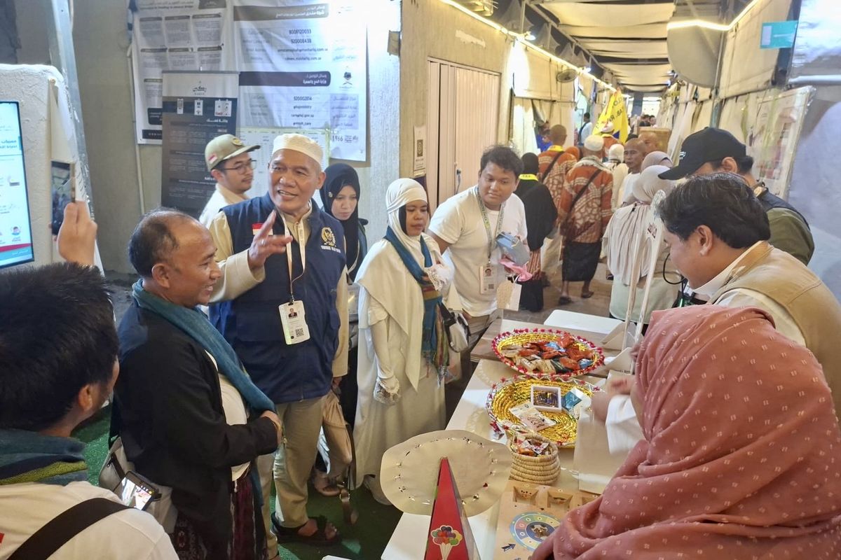 Anggota Tim Pengawas Haji DPR RI 2026 Bambang Haryo Soekartono usai meninjau langsung pelayanan jemaah di Maktab 14 kawasan Jamarat, Mina, Mekkah, Arab Saudi, Kamis (28/5/2026).