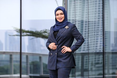 Sibuk Bisnis, Siti Nurhaliza Tetap Eksis di Panggung Musik