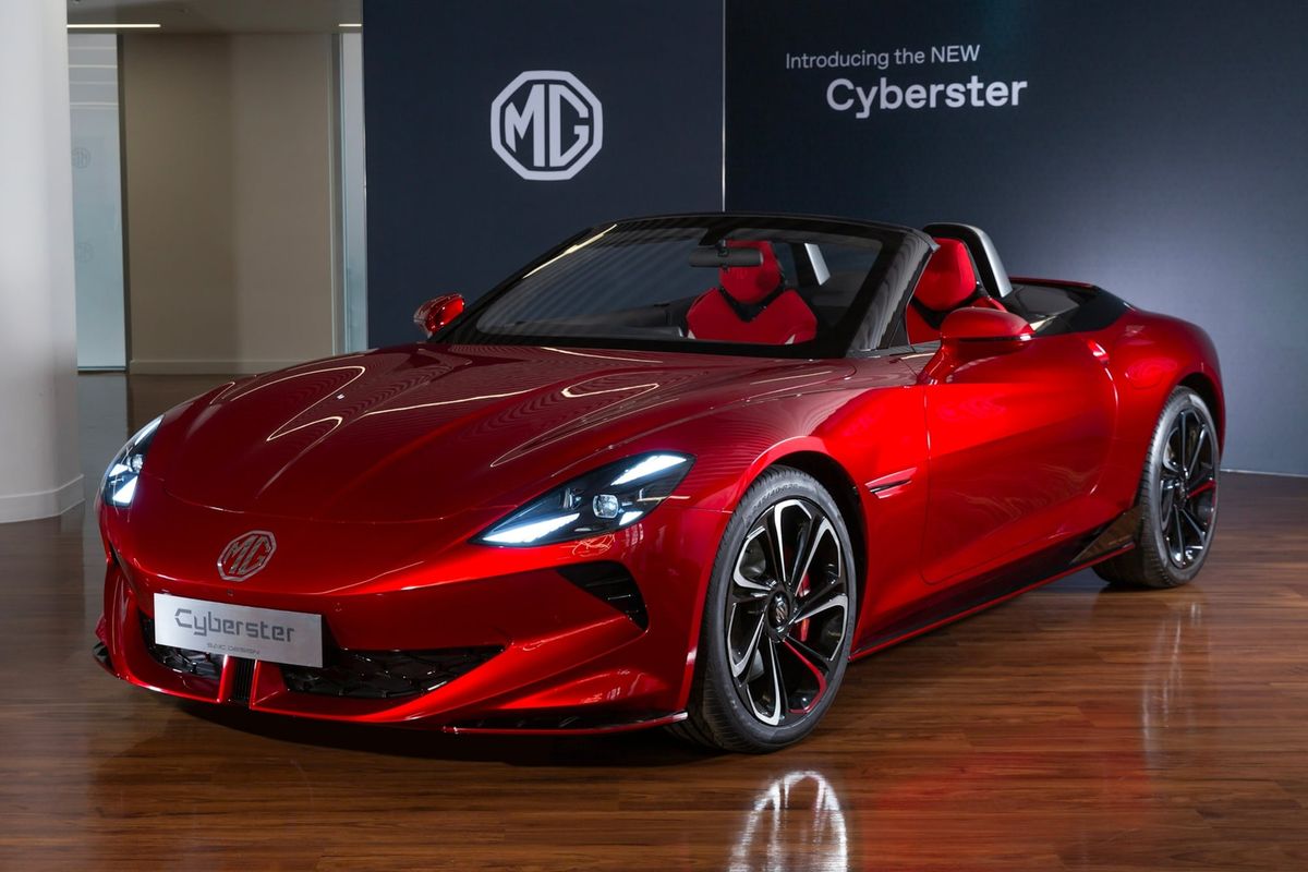 Roadster listrik MG Cyberster