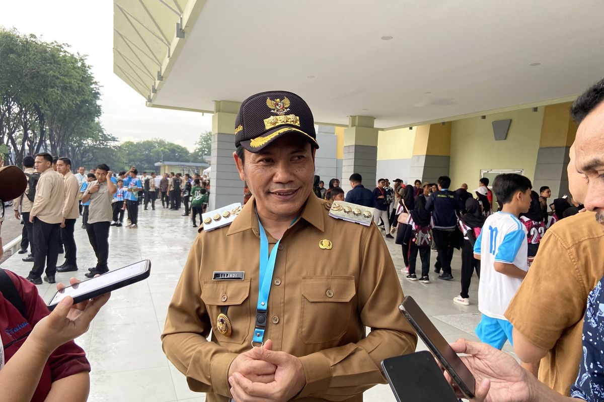 Bupati Sidoarjo, Subandi 