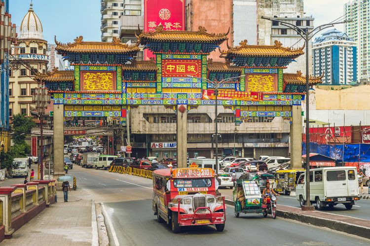 Pintu masuk ke kawasan Pecinan Binondo, merupakan kawasan pecinan tertua di dunia. Lokasinya ada di Kota Manila, Filipina