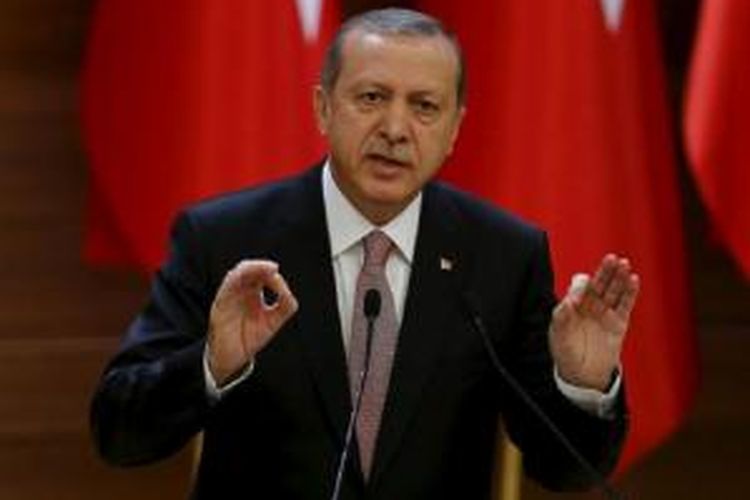 Presiden Turki Recep Tayyip Erdogan berpidato di Istana Kepresidenan, Kamis (26/11)