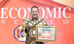 Sukses Jaga Citra Positif Perusahaan, Jasa Raharja Terima The Best Corporate Secretary and Communication