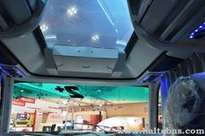 Ini Plus Minus Bus Pakai Panoramic Roof