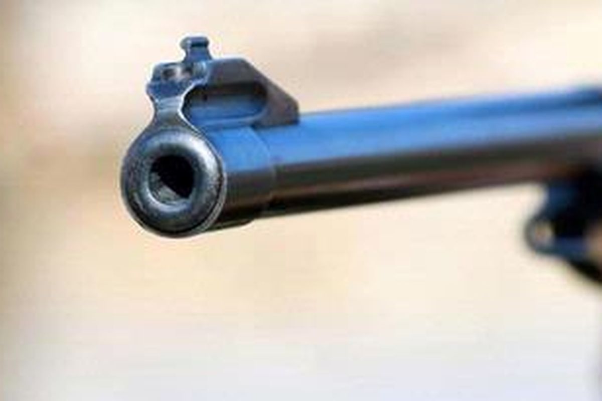 Ilustrasi: Sayangnya, pengguna senpi rakitan tersebut tidak bisa diamankan lantaran cepat melarikan diri saat petugas kepolisian tiba di lokasi.