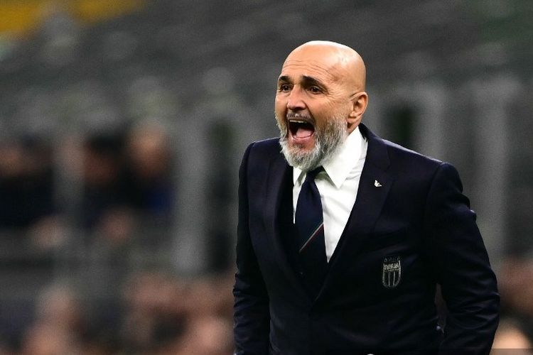 Pelatih kepala timnas Italia, Luciano Spalletti, bereaksi pada laga leg pertama perempat final Nations League antara Italia dan Jerman di Stadion San Siro, Milan, pada 20 Maret 2025. Luciano Spalletti ditunjuk sebagai pelatih Juventus setelah pemecatan Igor Tudor, demikian diumumkan klub Serie A tersebut pada 30 Oktober 2025. Spalletti menandatangani kontrak hingga akhir musim yang kabarnya akan diperpanjang jika Juve lolos ke Liga Champions musim depan.