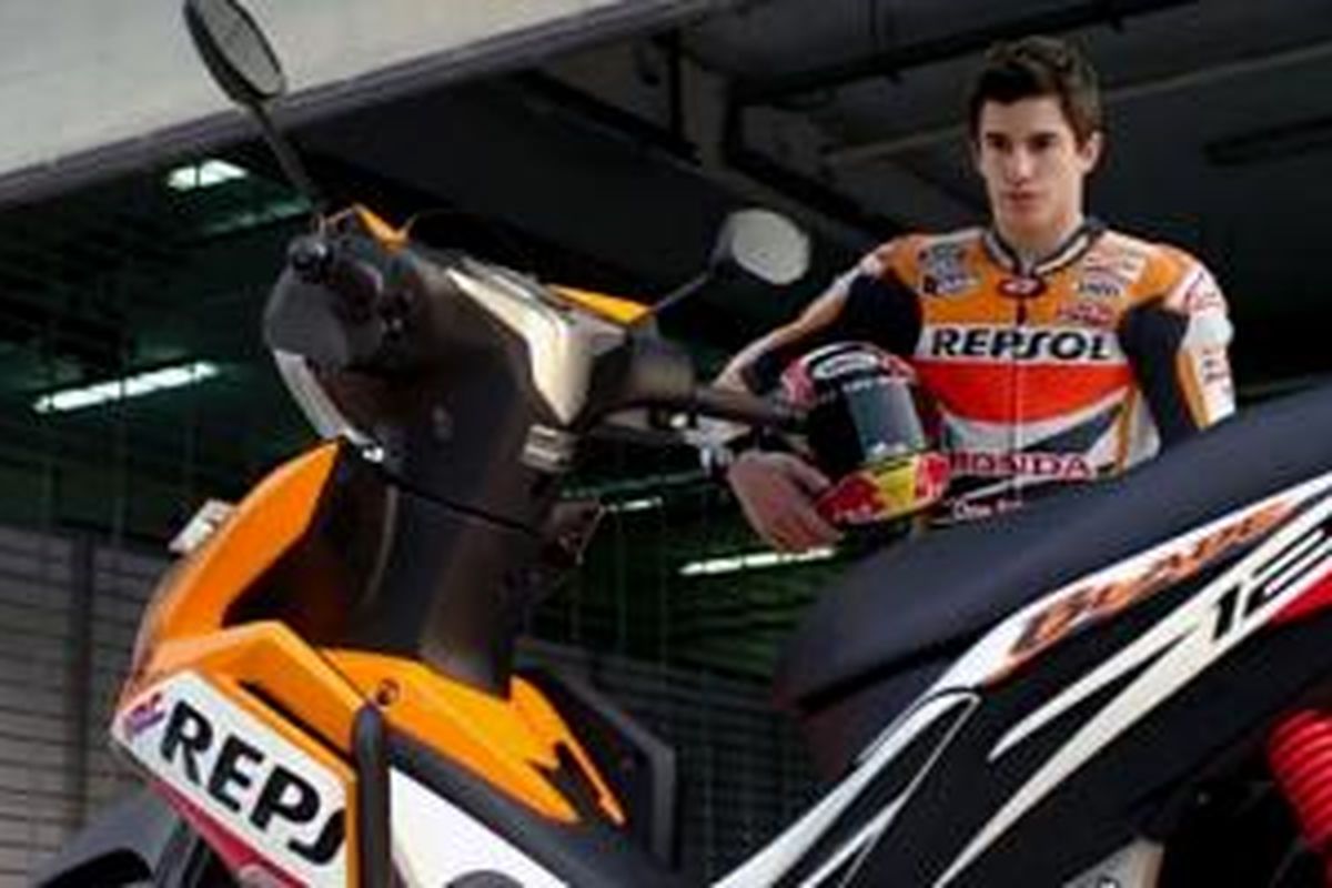 Video komersial Honda Blade 125 dibintangi Marc Marquez.