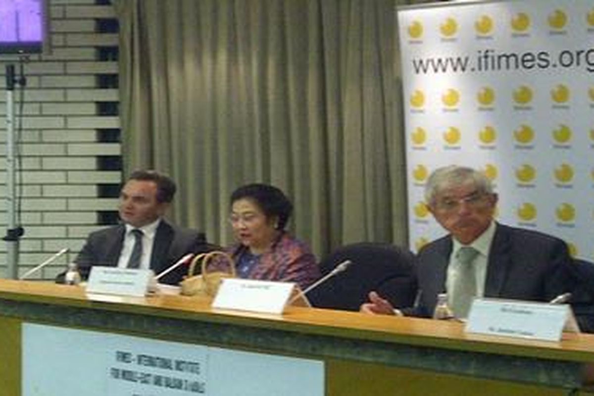 Megawati Soekarnoputri, dalam diskusi Gerakan Nonblok hari ini.