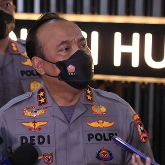 Kepala Divisi Humas Polri Irjen Dedi Prasetyo. Ia bicara soal handphone atau ponsel Brigadir J yang hilang. Foto: Divisi Humas Polri