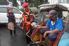 Tukang Becak di Salatiga Hidup Mengandalkan Bantuan